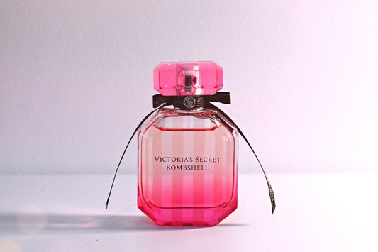 How Does Victoria’s Secret Bombshell Smell Like?